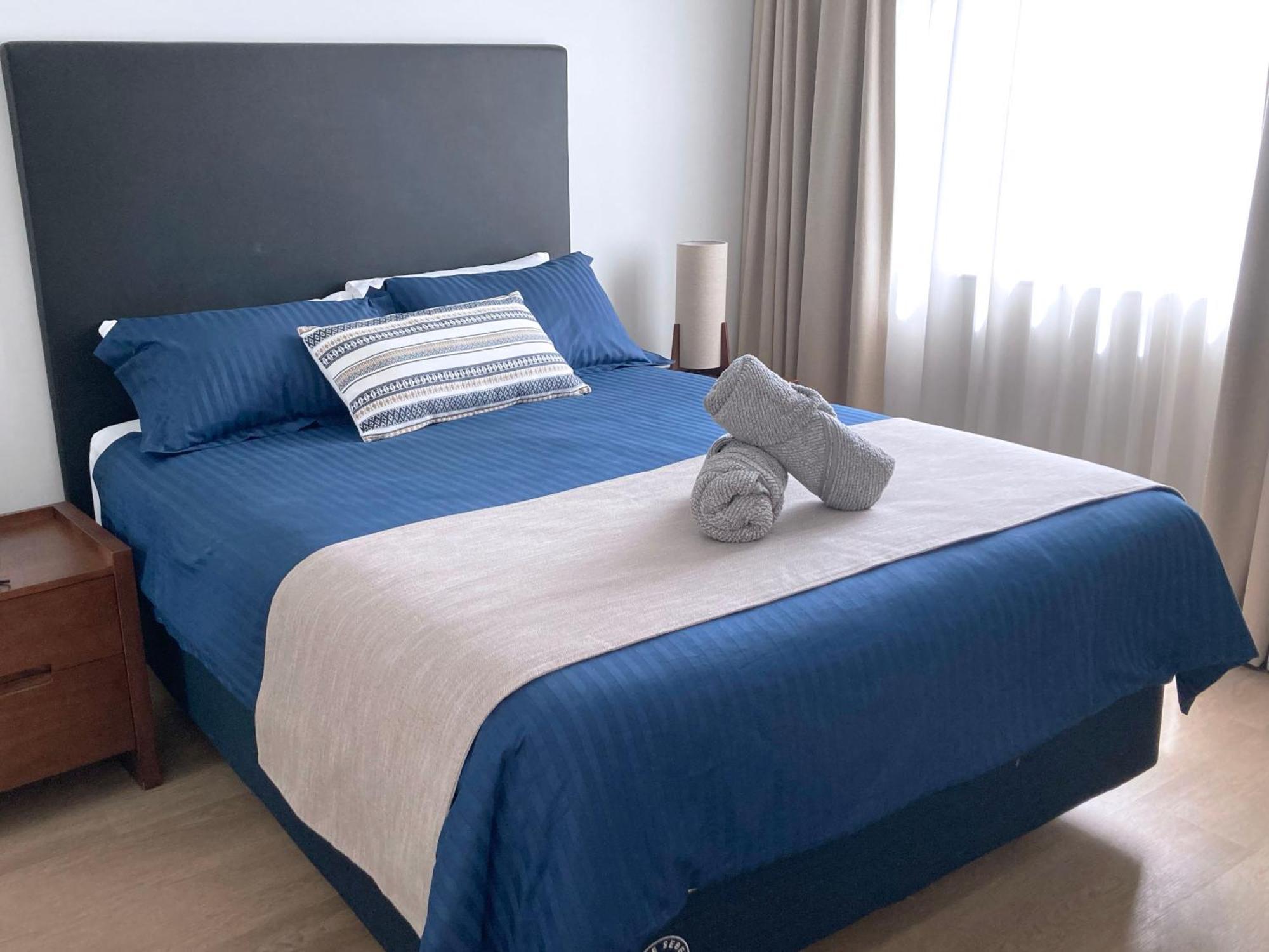 Centre Comfort, Style And Convenience Apartment Brisbane