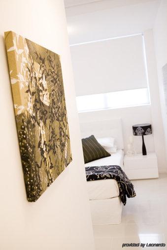 Mantra On The Quay Aparthotel 4*