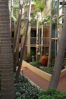 Spring Hill Gardens Aparthotel