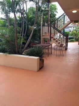 Airport Clayfield