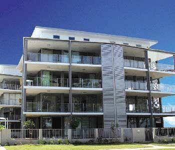 Hotel On The Bay Bribie Island 4*