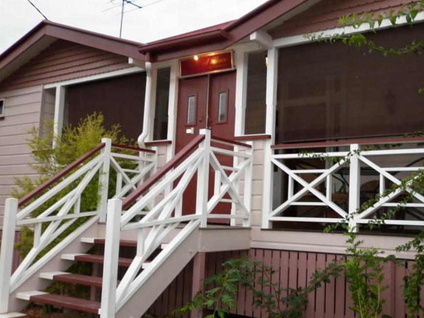 99 Kirkland Bed & Breakfast 3*