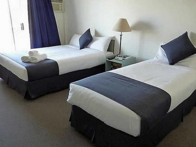 Chermside Court Motel 3*