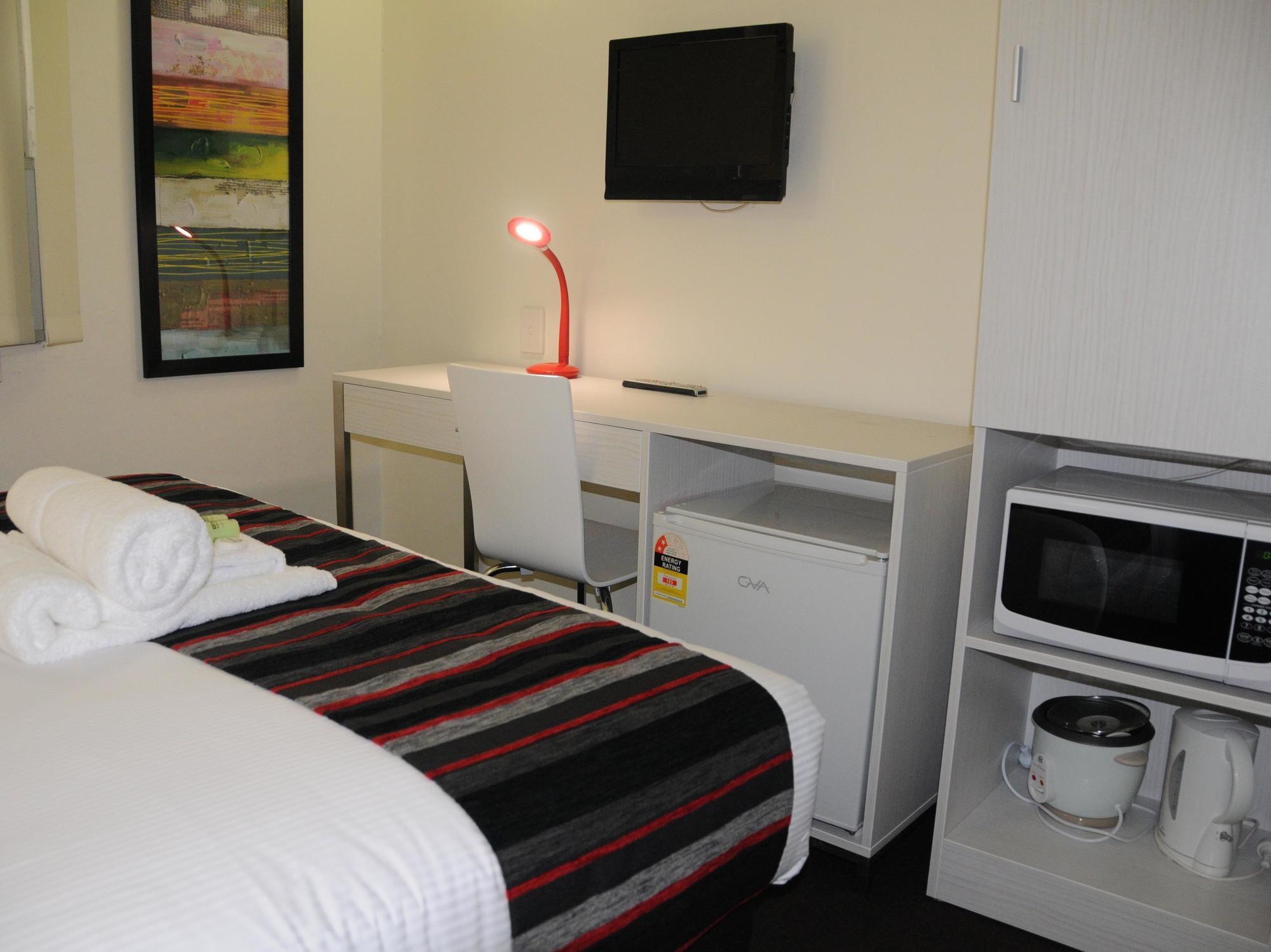Turbot House 3* Brisbane