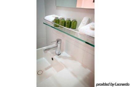 Mantra Terrace Hotel 4*