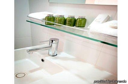 Mantra Terrace Hotel 4*