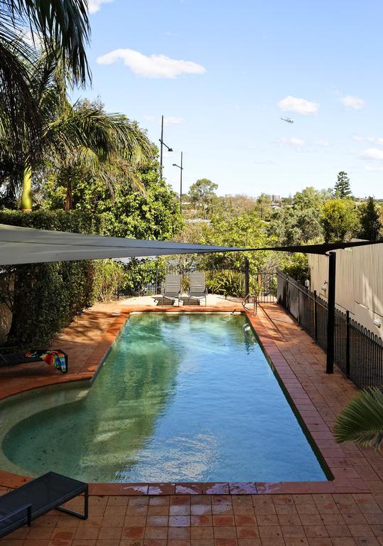 Founda Gardens Aparthotel 4*