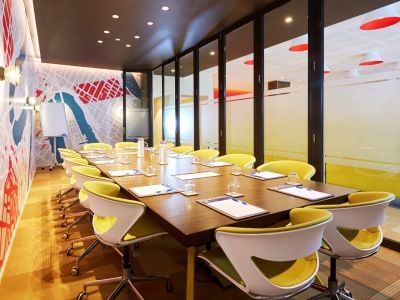 Holiday Inn Express Brisbane Central By Ihg Hotel