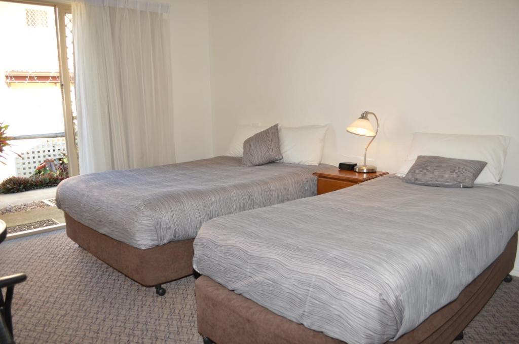 Redland Bay 3* Brisbane
