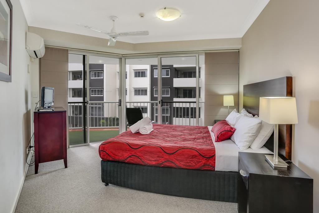 Aparthotel Founda Gardens 4*