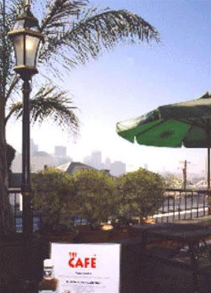 Backpackers Hq * Brisbane