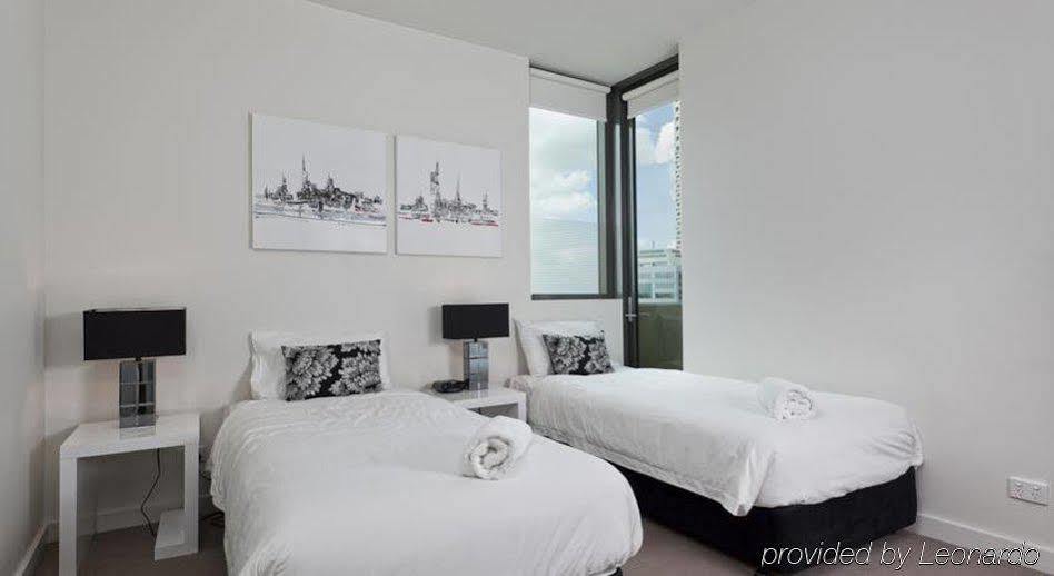 Quattro On Astor By Restt 4*