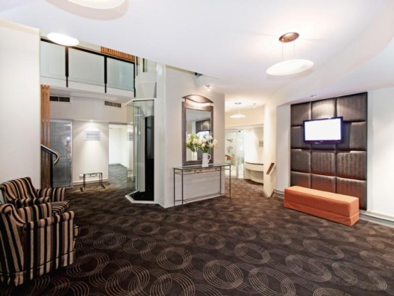 Airport International 4*