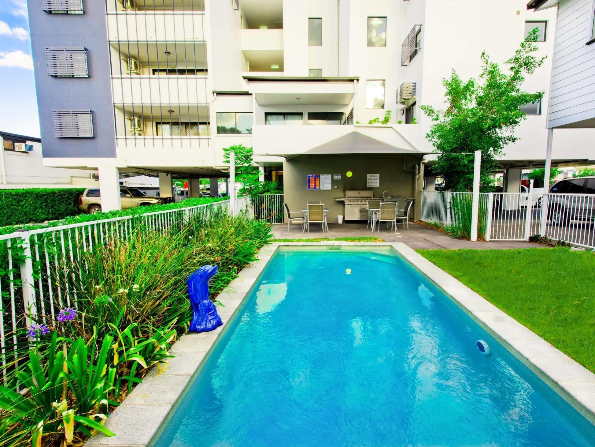 Aparthotel Southern Cross 4*
