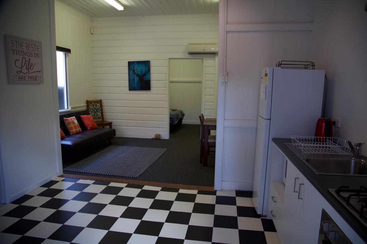 Bluetongue Backpackers * Brisbane