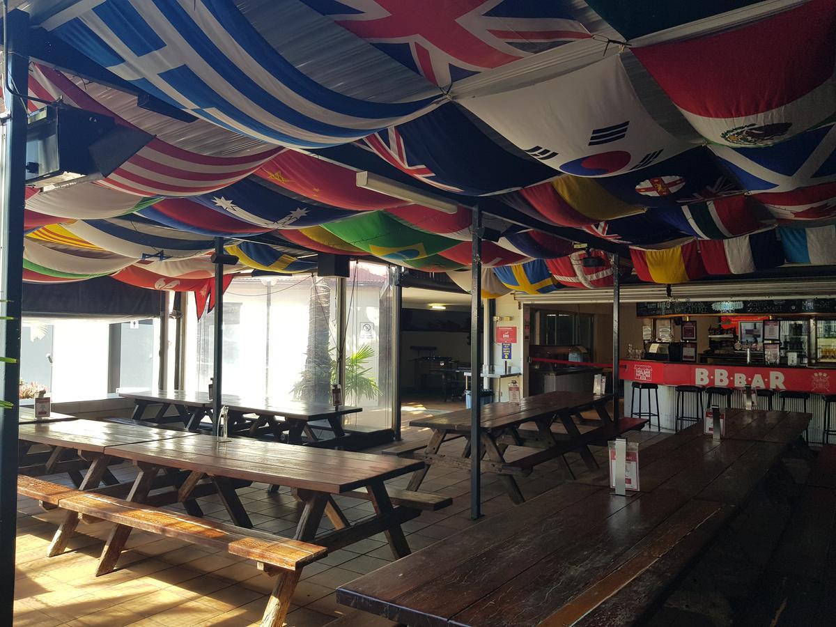 Brisbane Backpackers Resort Hostel *