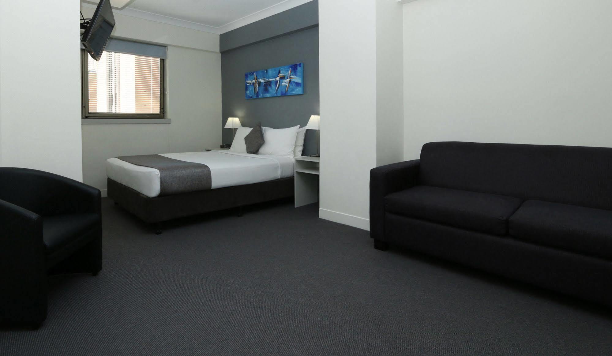 George Williams 4* Brisbane