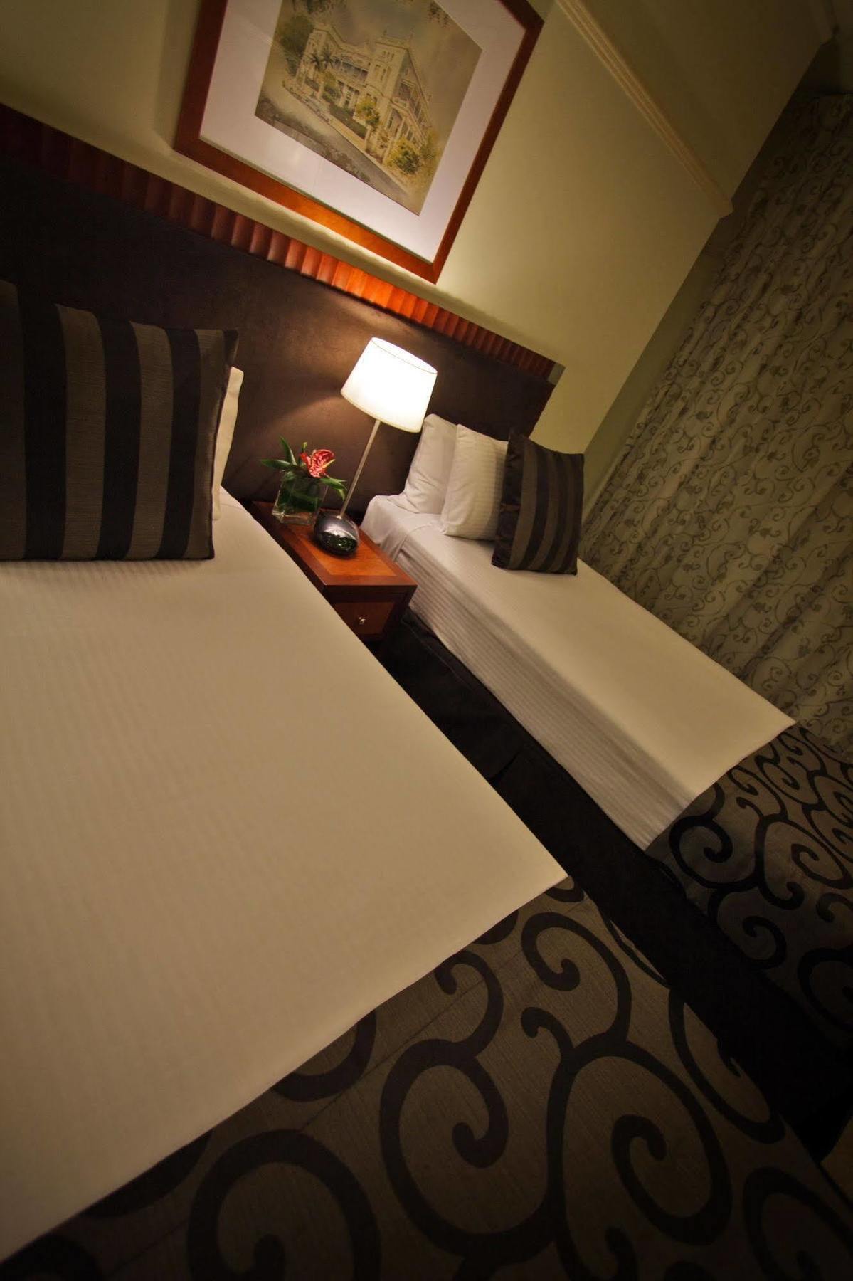Aparthotel Adina Anzac Square 4*