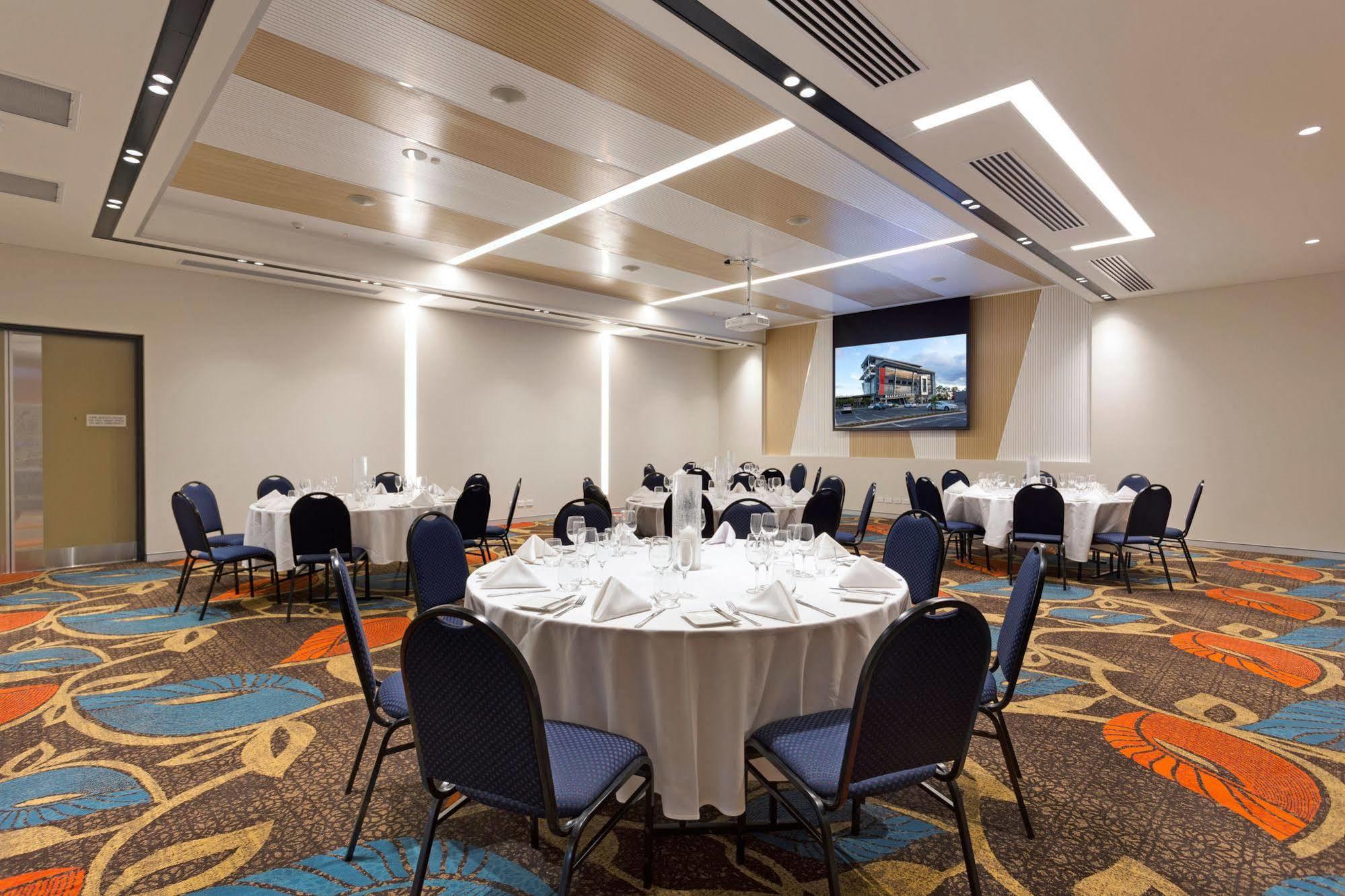 Hotel Calamvale And Conference Centre Brisbane