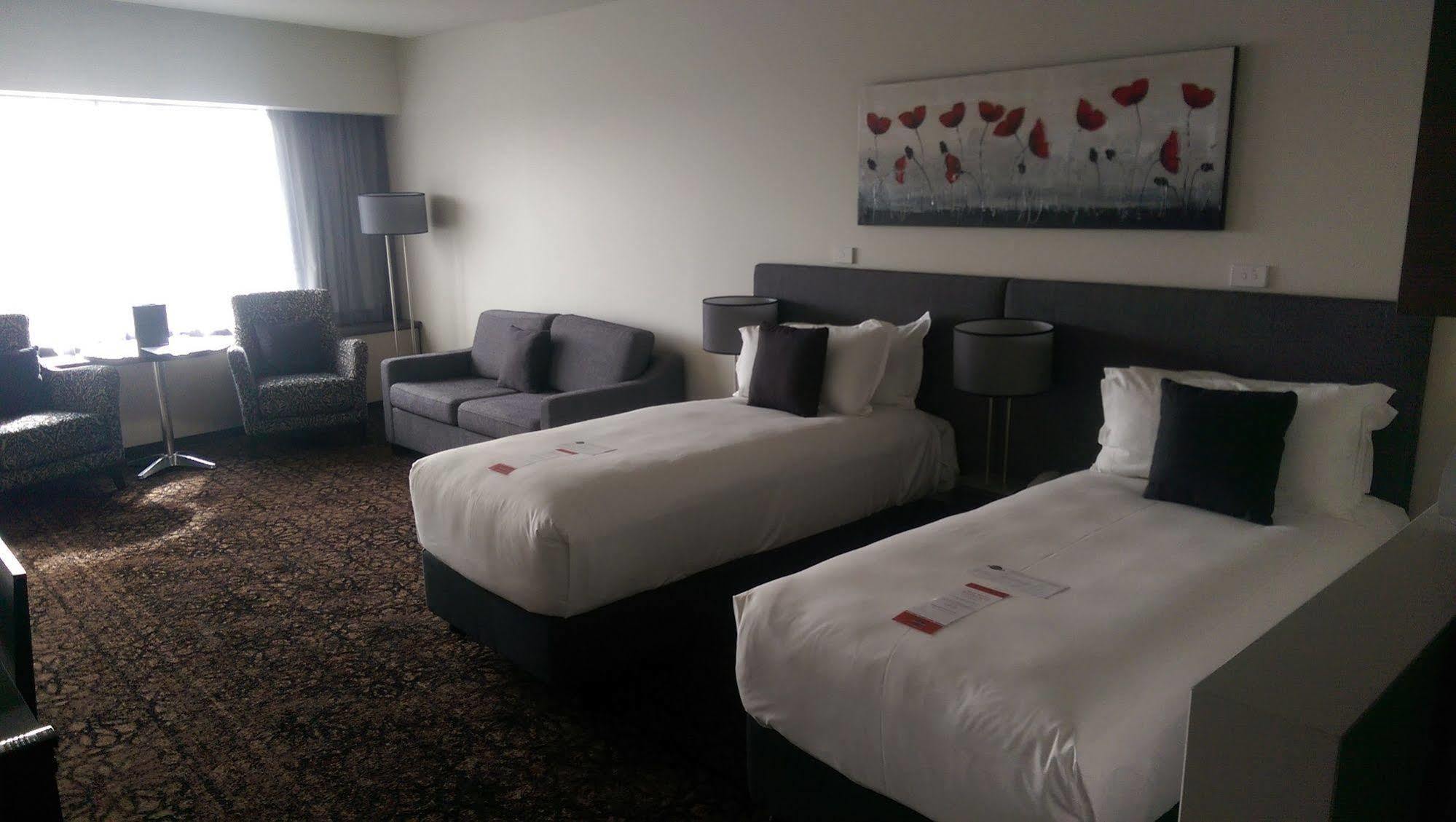Hotel Calamvale And Conference Centre Brisbane