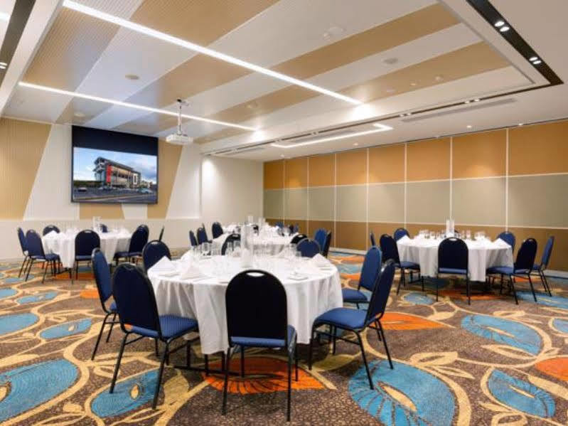 Hotel Calamvale And Conference Centre Brisbane