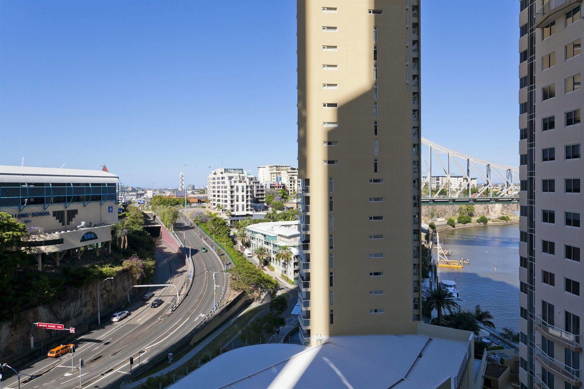 Aparthotel Mantra On The Quay Brisbane