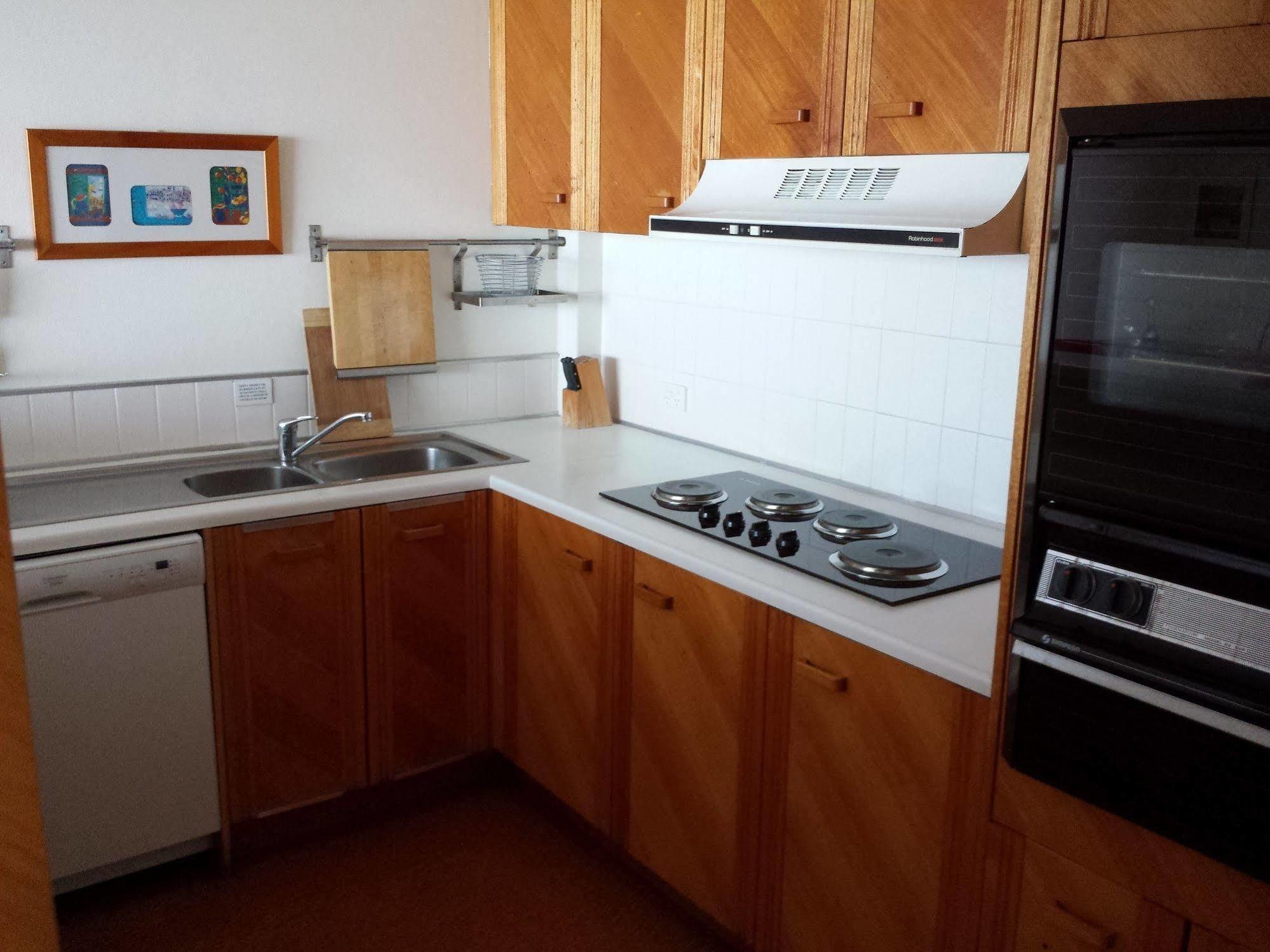 Kirribilli Aparthotel Brisbane