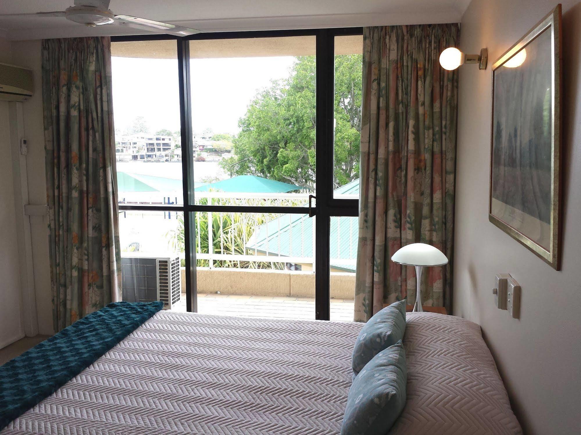 Kirribilli Aparthotel