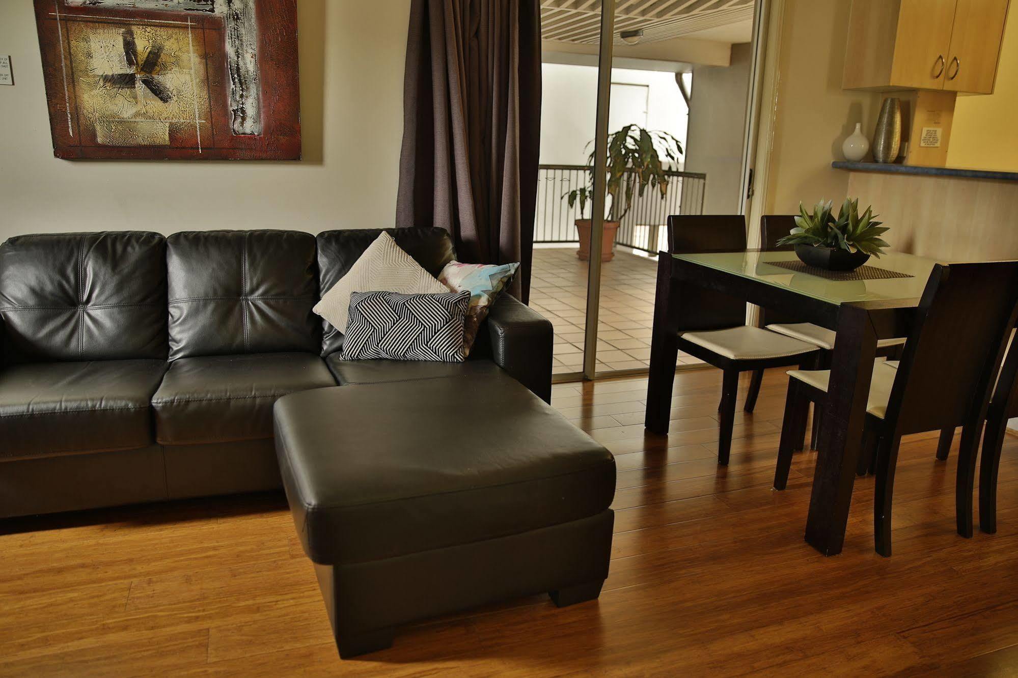 Kangaroo Point Aparthotel Brisbane