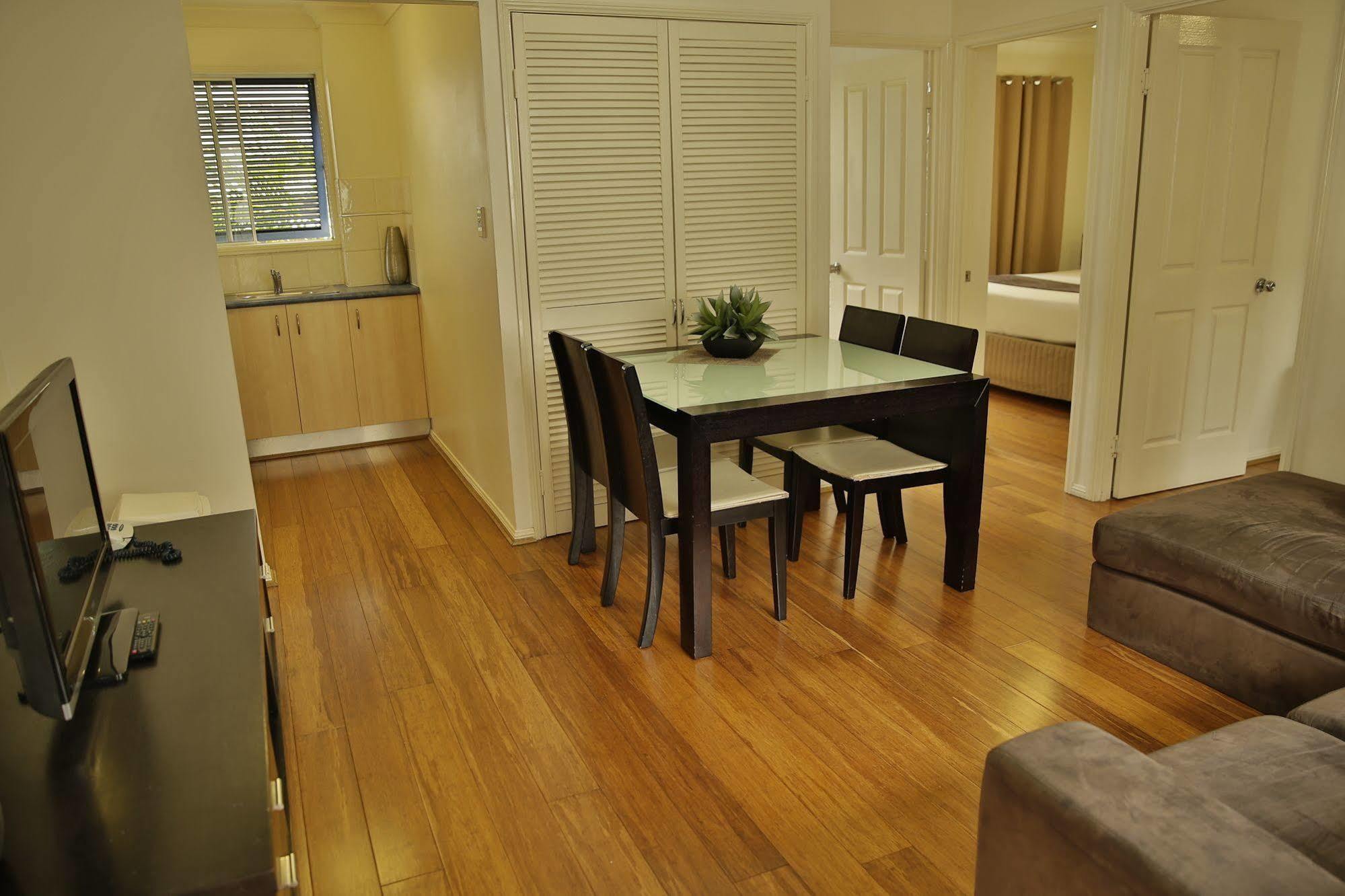 Kangaroo Point Aparthotel 3*