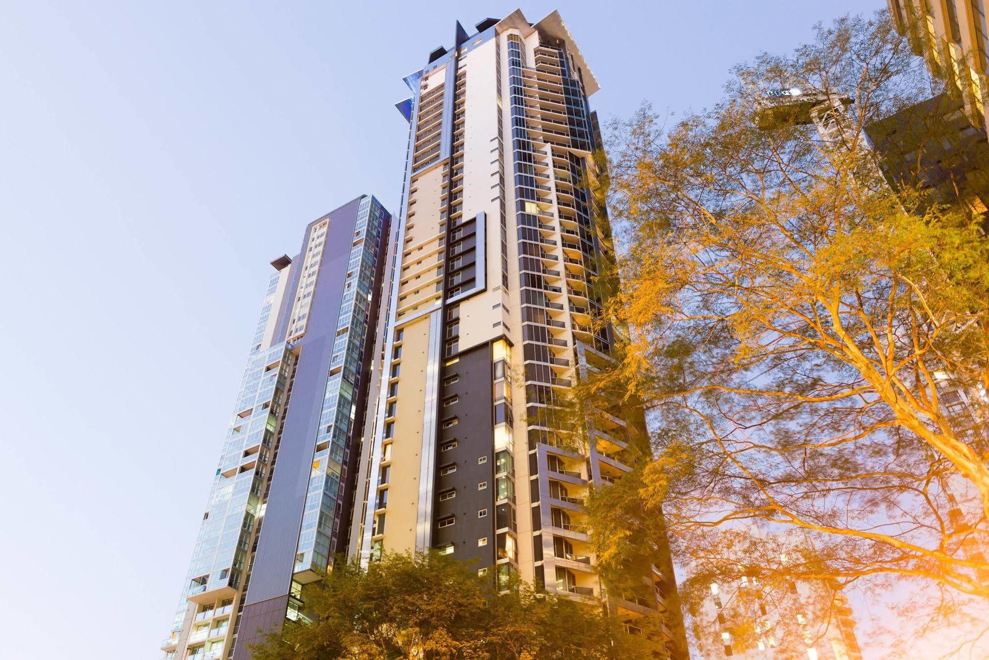 Mantra On Mary Aparthotel