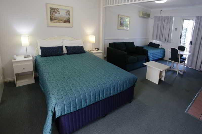 Toowong 3*