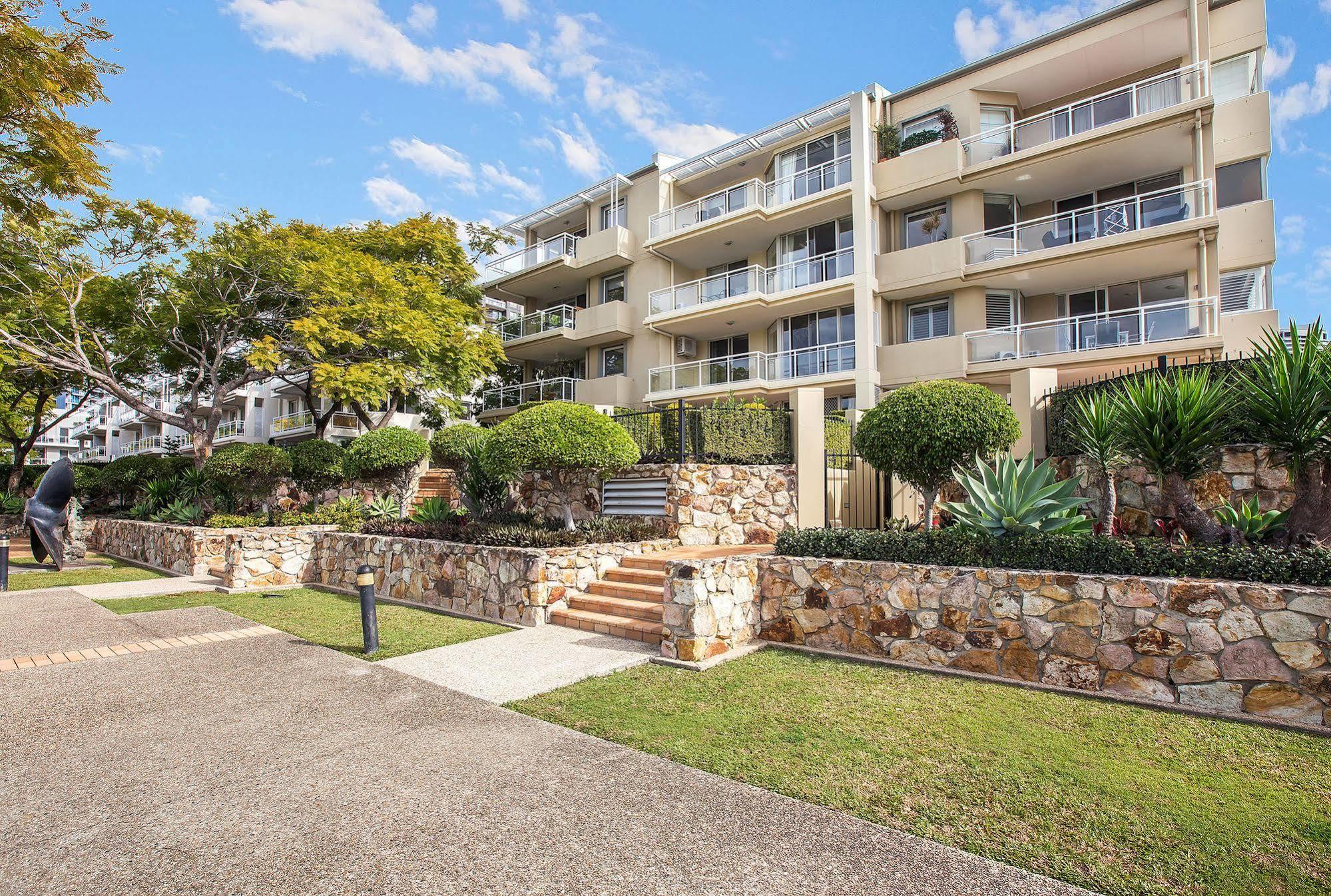 Bridgewater Terraces 4*