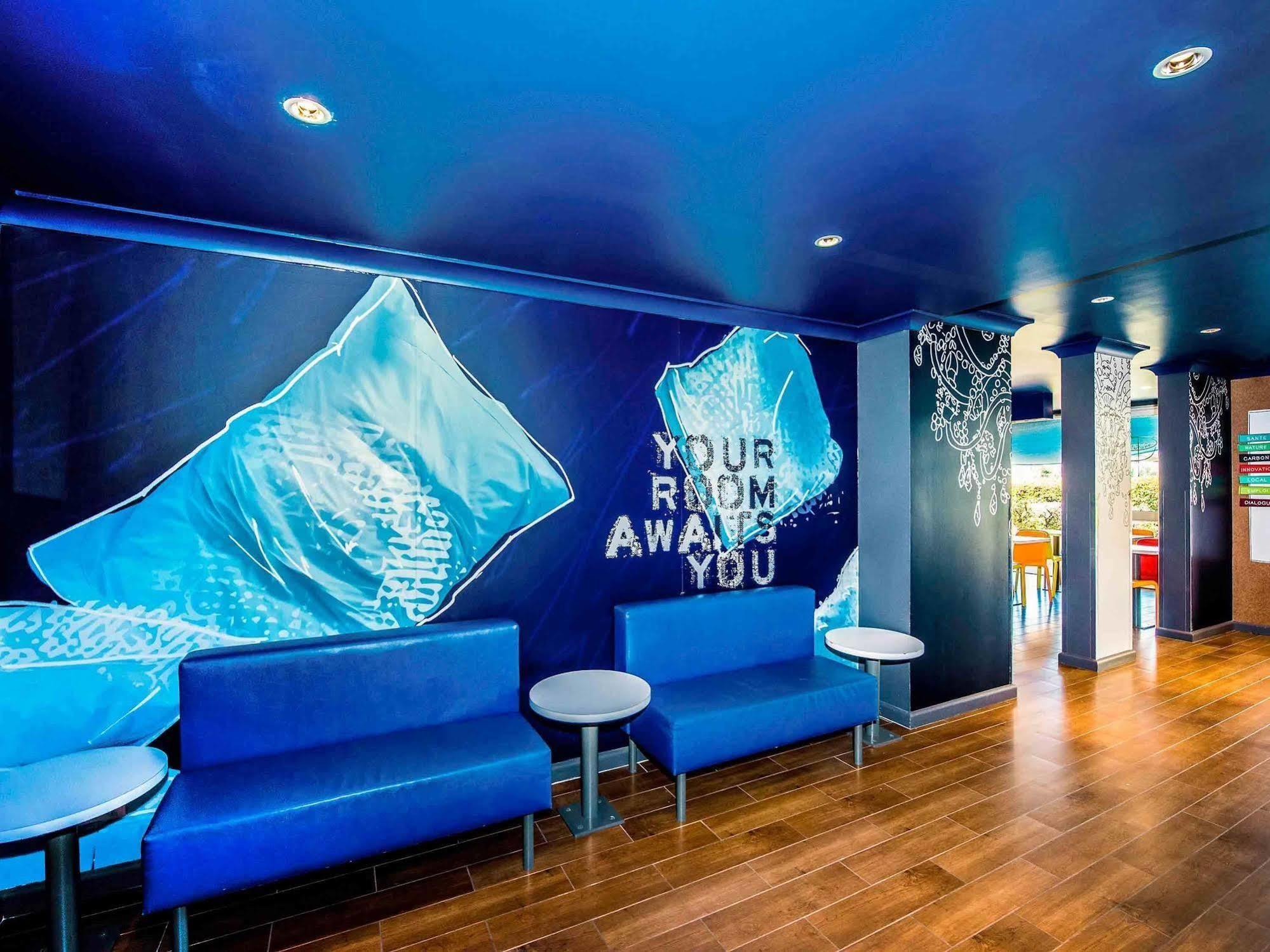 Ibis Budget Airport 3*
