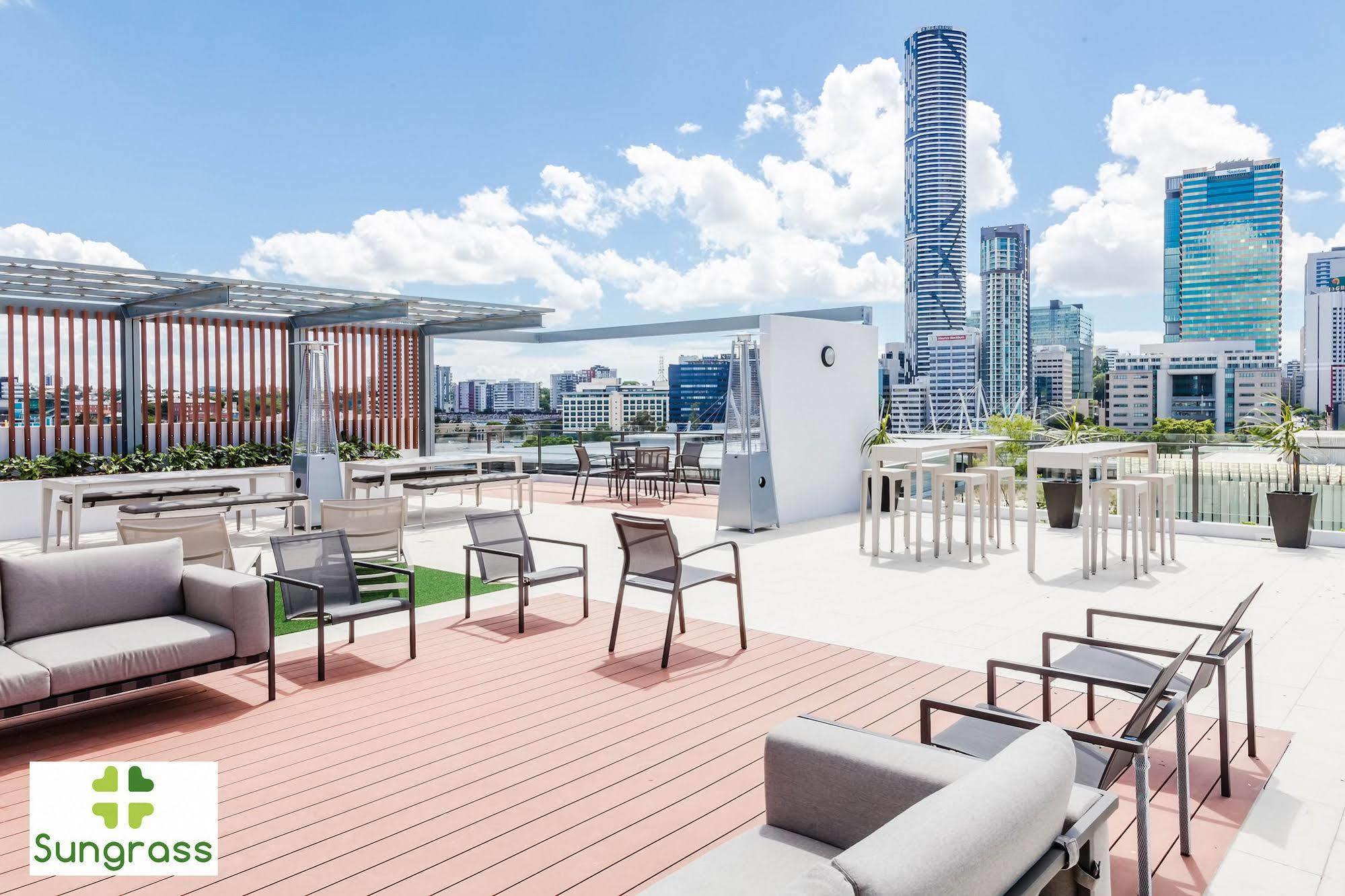 Fleet Lane Aparthotel 4*