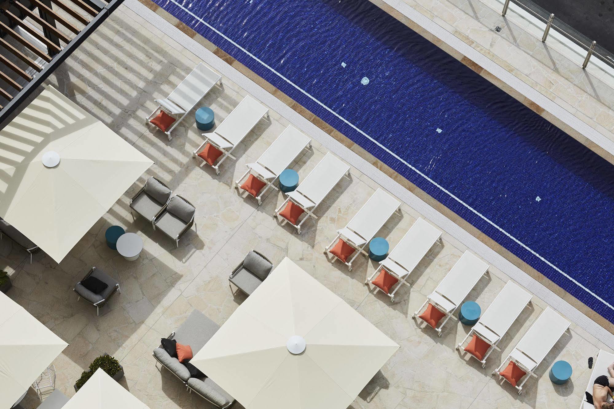 Hotel The Johnson - Art Series