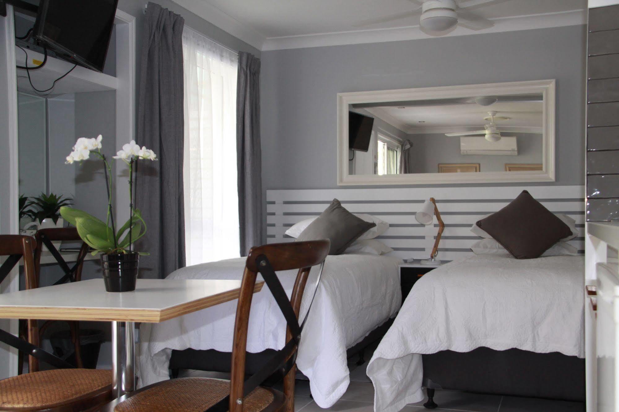 Paperbark Bed & Breakfast 4*