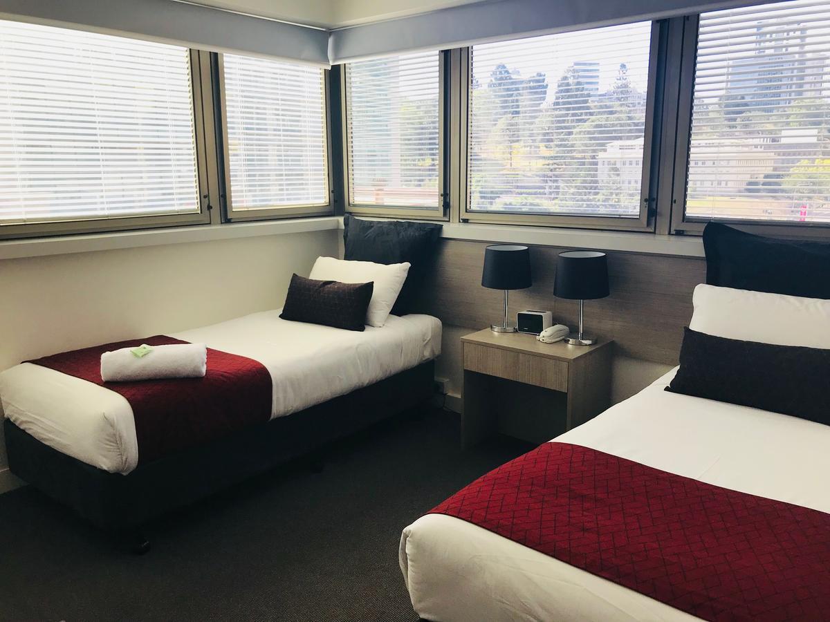 George Williams 4* Brisbane