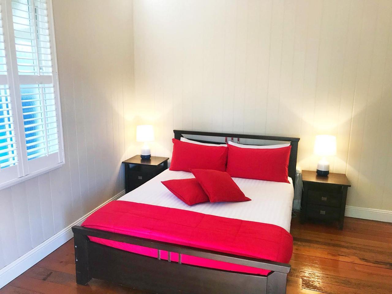 4 Bedroom House - Walk To Southbank Casa de férias