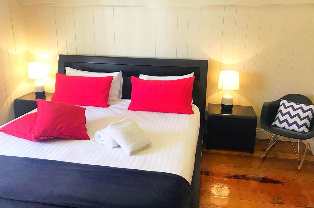 4 Bedroom House - Walk To Southbank Casa de férias *
