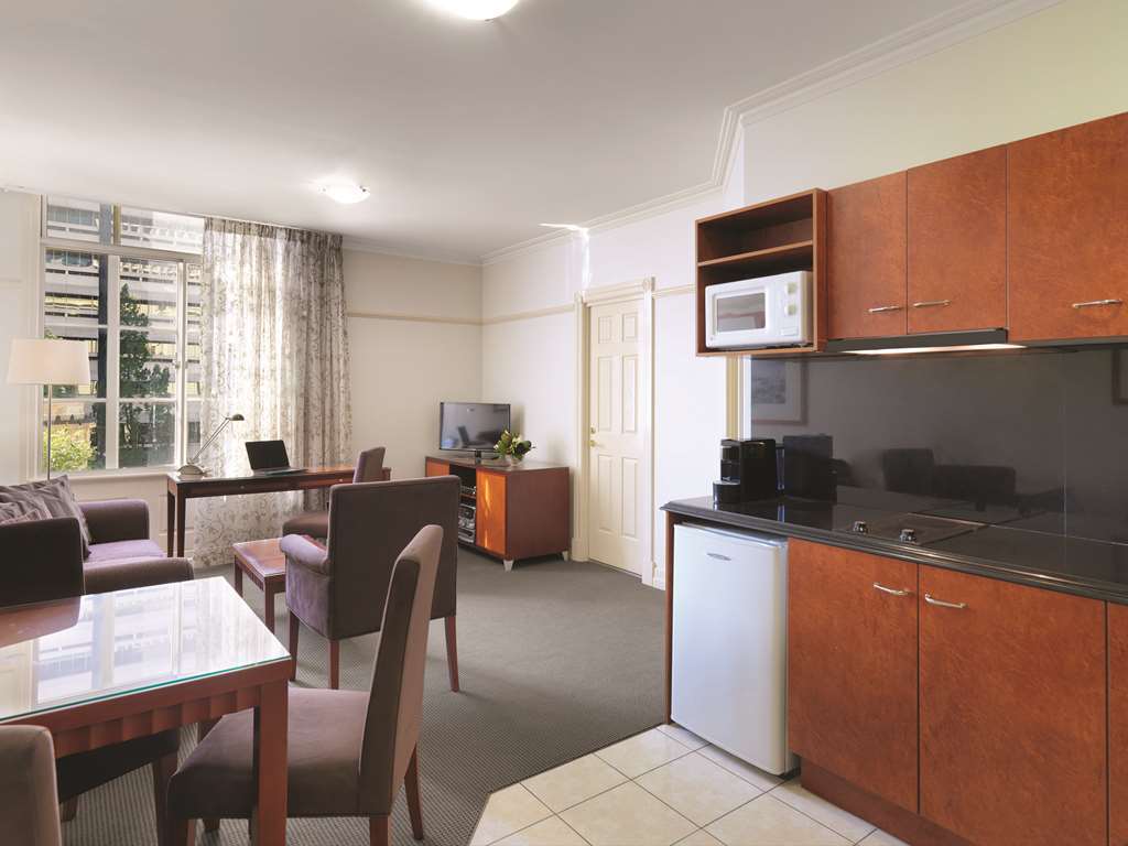 Adina Anzac Square Aparthotel Brisbane