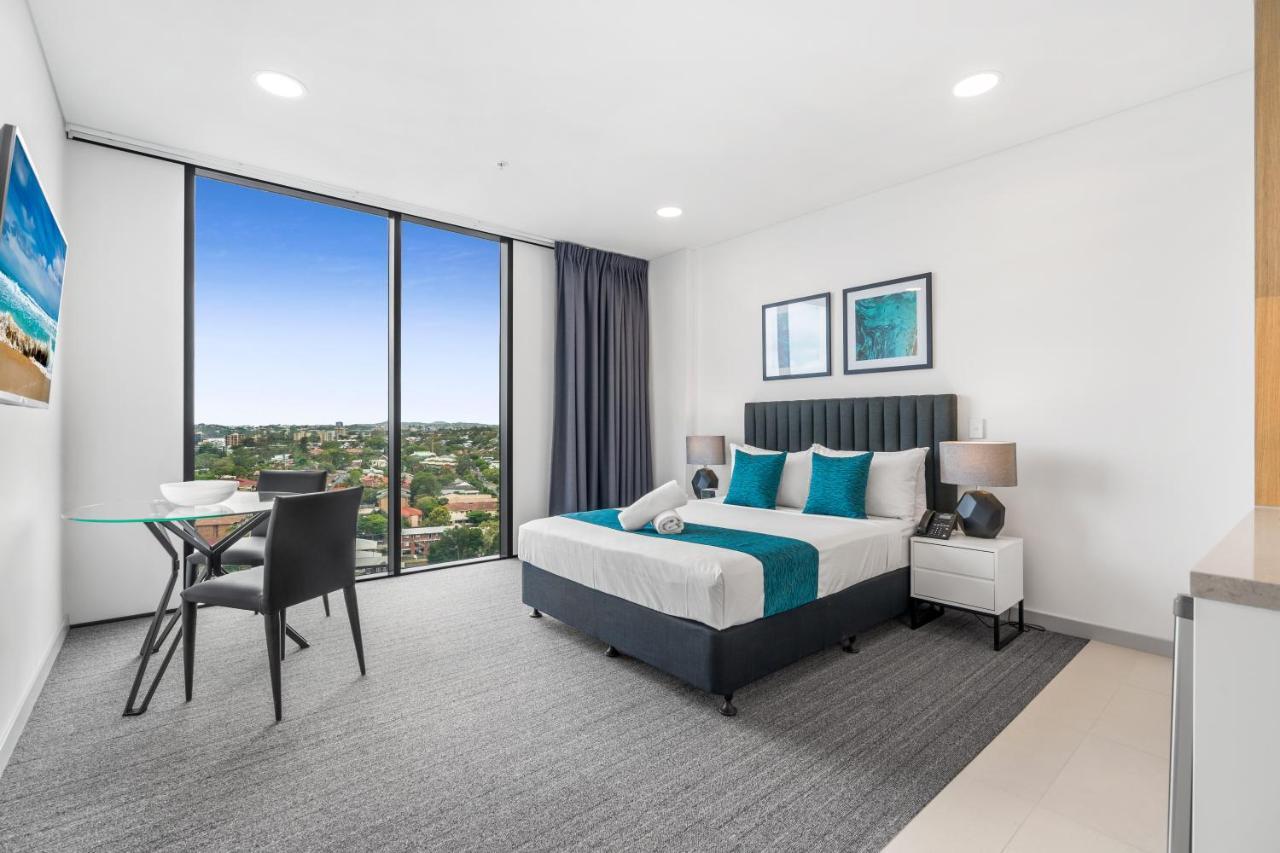 Aparthotel Essence Taringa