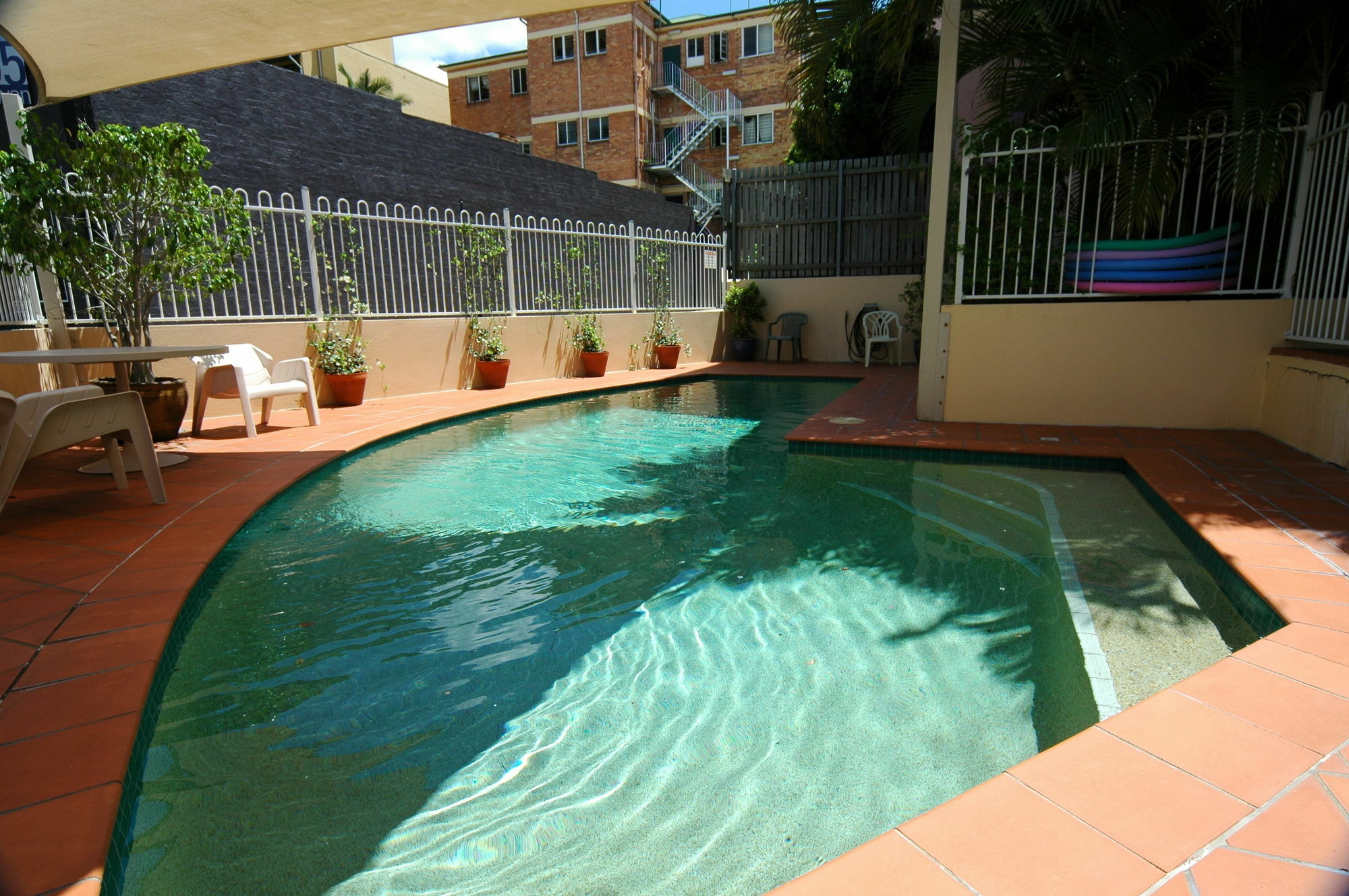 Spring Hill Gardens 3*