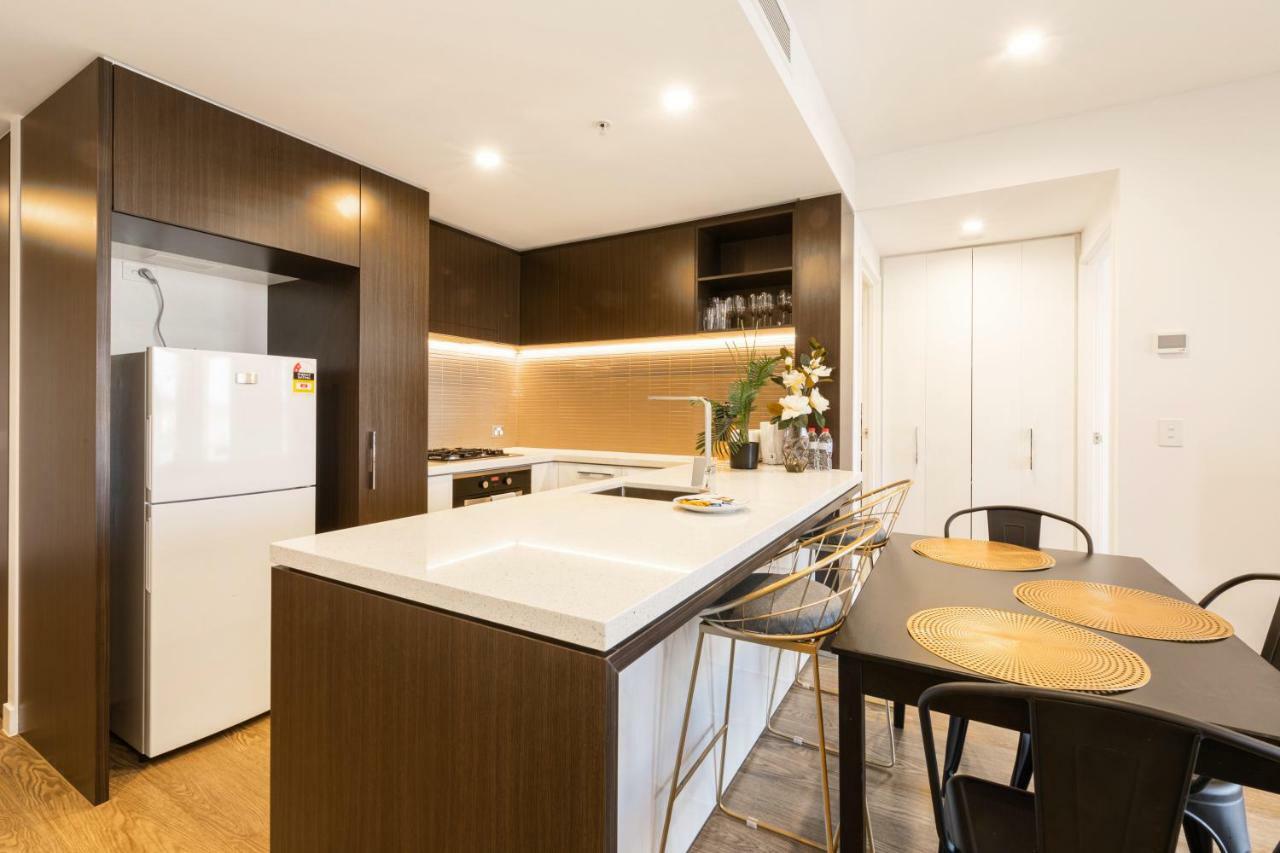 Airtrip At South Bank Apartment
