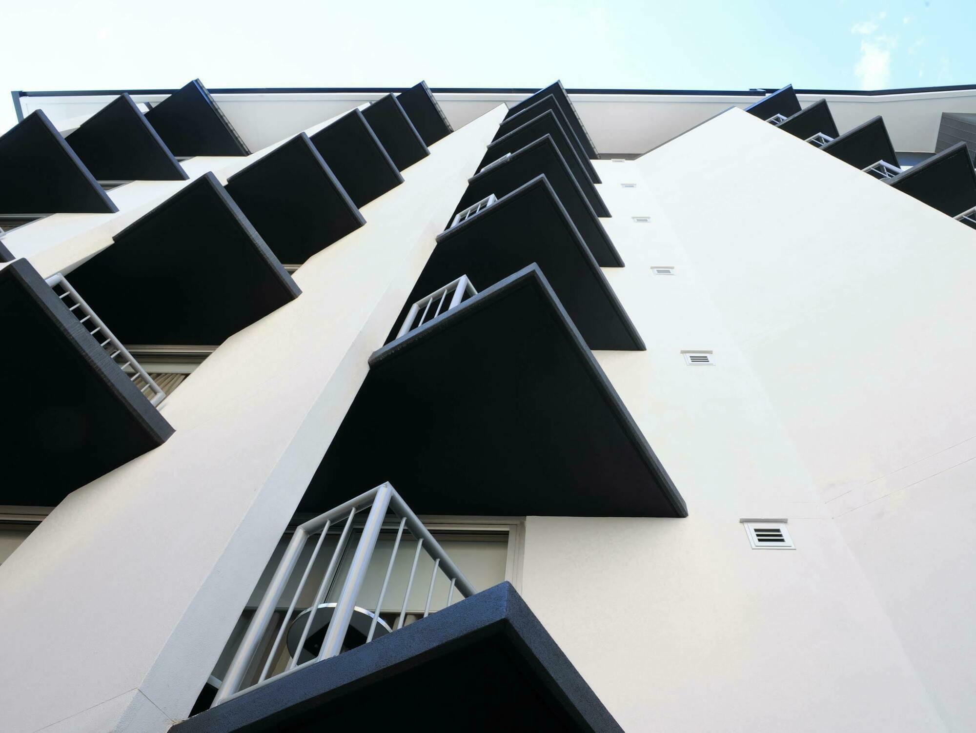 Mantra Terrace 4* Brisbane