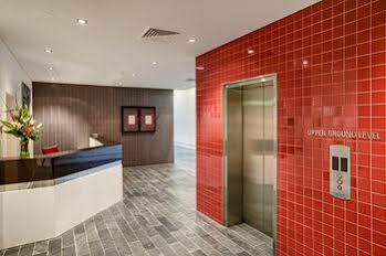 Aparthotel Quattro On Astor By Restt