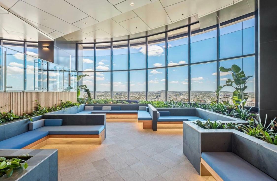 Lvl 50 Skytower Fabulous Views Cbd Wifi Carpark By Stylish * Brisbane