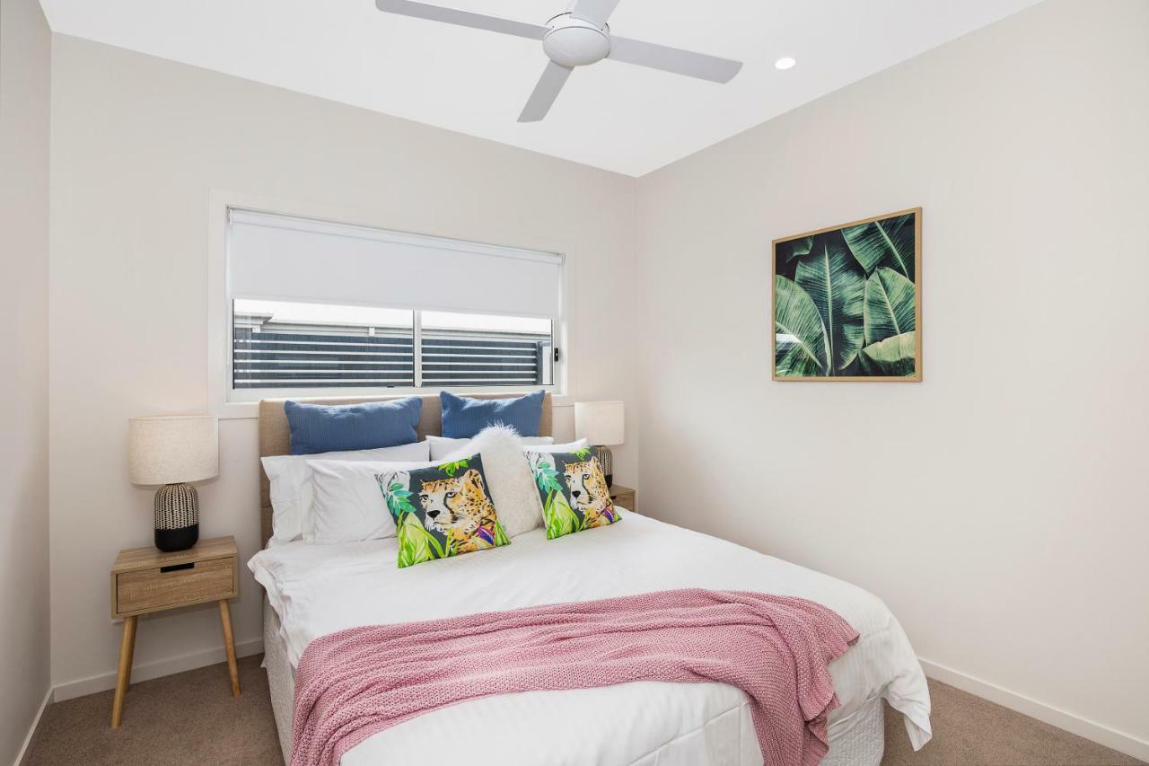 Park Avenue Luxe Townhouse Brand New Sleeps 9 *