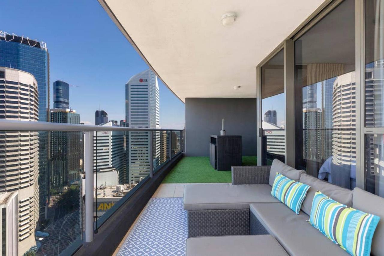 Au1 - Aurora Skyscraper Cbd For Business Or Pleasure Apartment *
