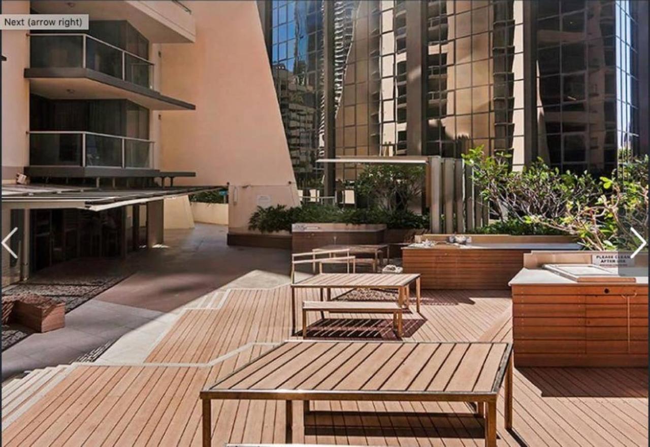 Au1 - Aurora Skyscraper Cbd For Business Or Pleasure Brisbane